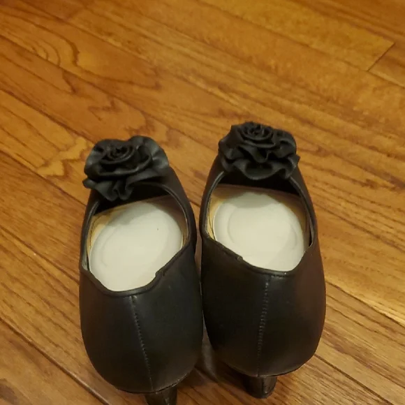 Fergalicious Black Wedge Peep-Toe Shoes - Picture 14 of 15